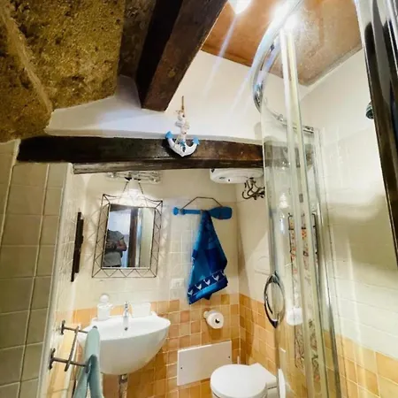 Apartman Catalan Art *