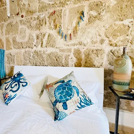 Catalan Art Apartman