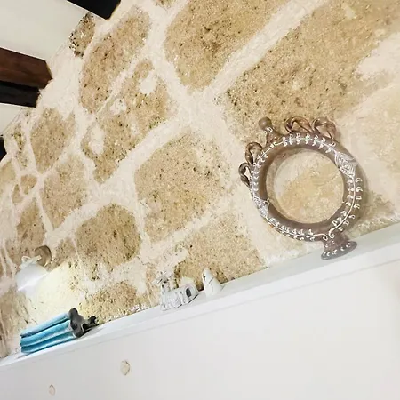 Apartman Catalan Art *